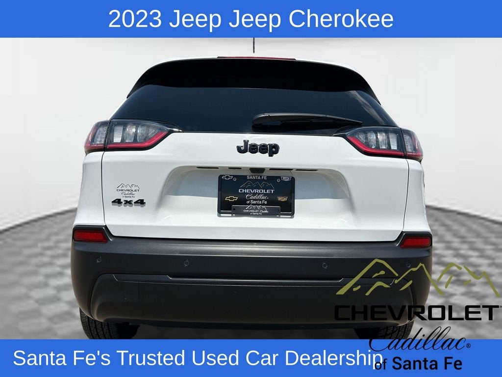 2023 Jeep Cherokee Altitude Lux