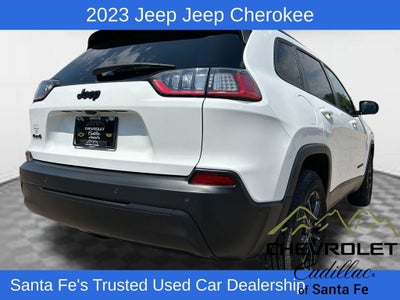 2023 Jeep Cherokee Altitude Lux