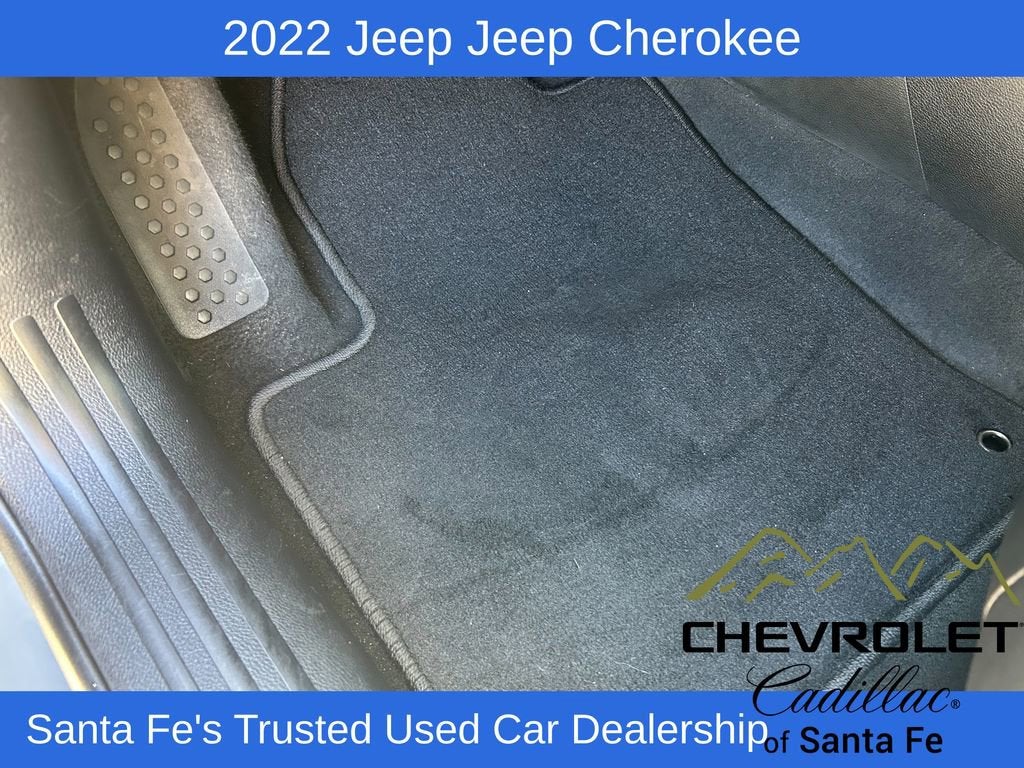 2022 Jeep Cherokee Latitude Lux
