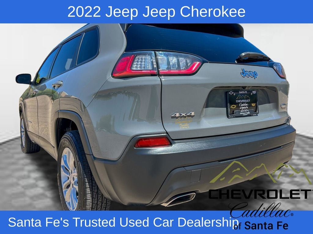 2022 Jeep Cherokee Latitude Lux