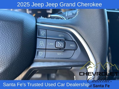 2025 Jeep Grand Cherokee Laredo