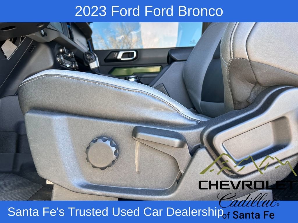 2023 Ford Bronco Base