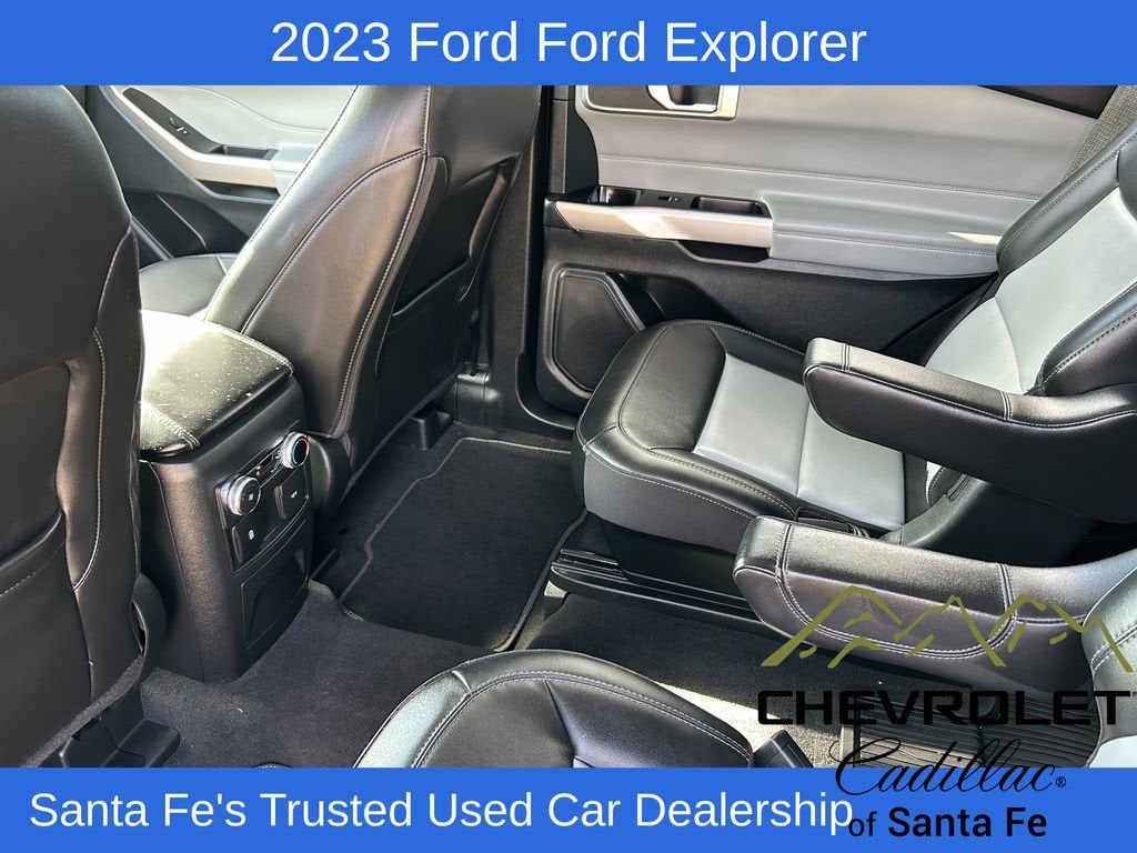 2023 Ford Explorer XLT