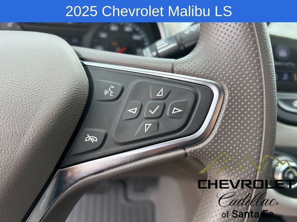2025 Chevrolet Malibu LS
