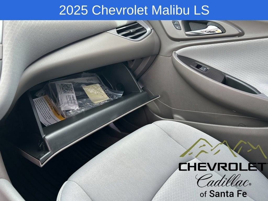 2025 Chevrolet Malibu LS
