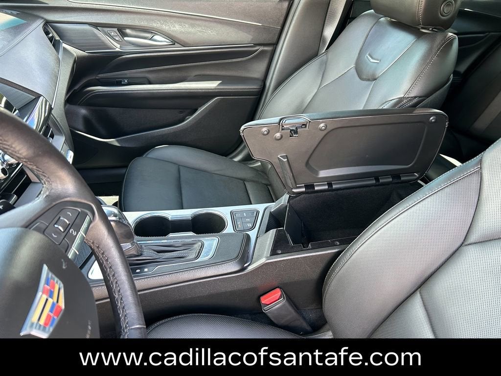 2024 Cadillac CT4 Premium Luxury
