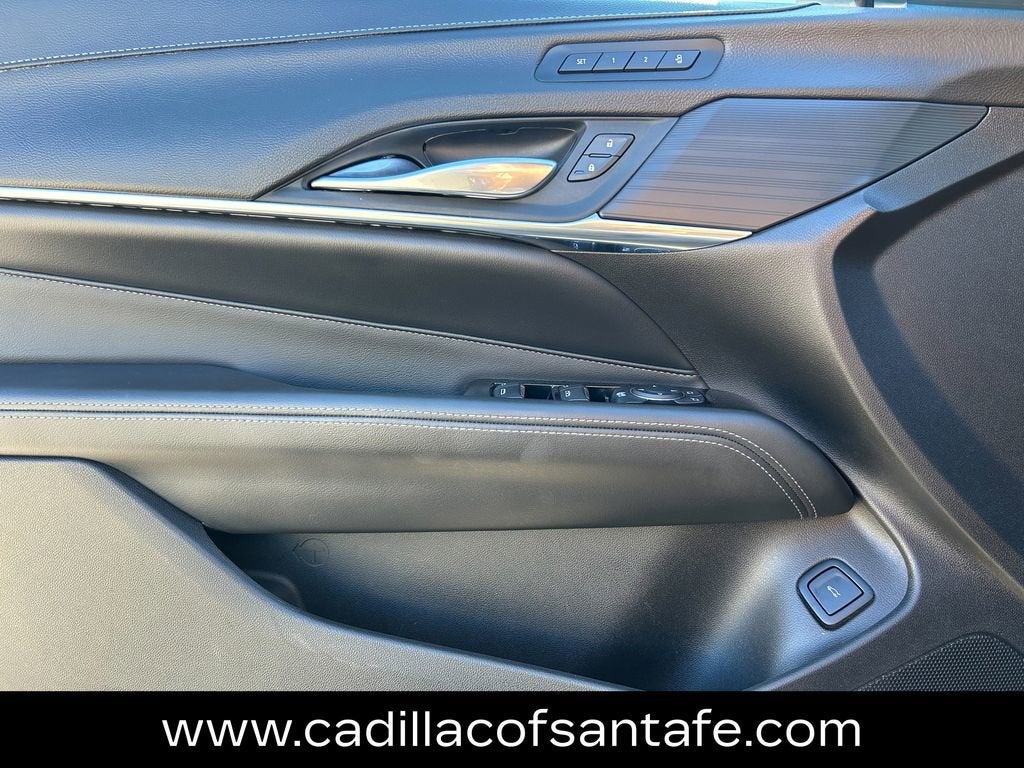 2023 Cadillac CT4 Premium Luxury