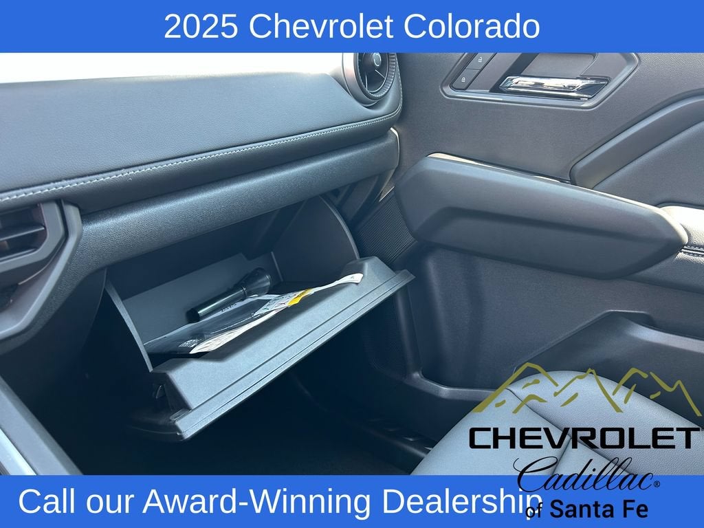 2025 Chevrolet Colorado WT/LT