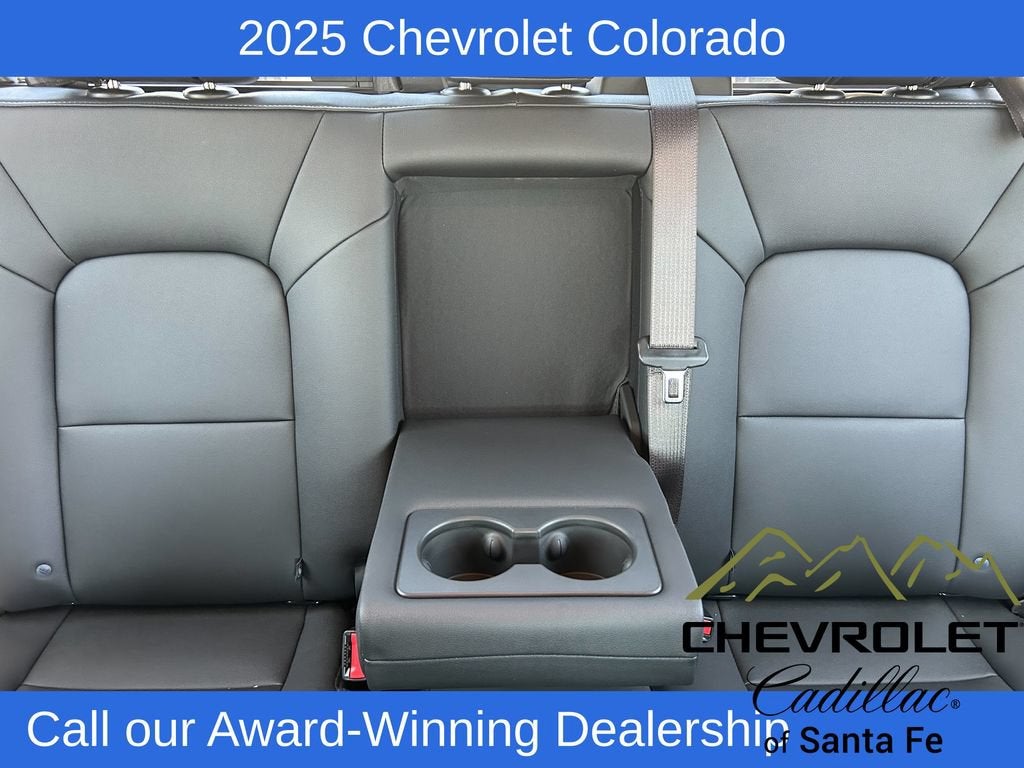 2025 Chevrolet Colorado WT/LT
