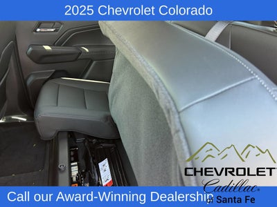 2025 Chevrolet Colorado WT/LT