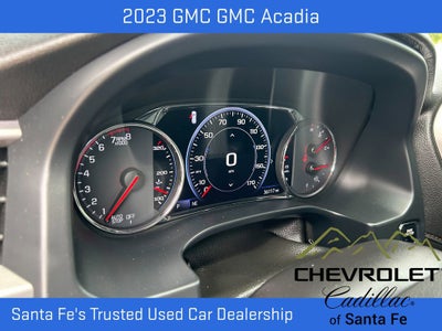 2023 GMC Acadia AT4