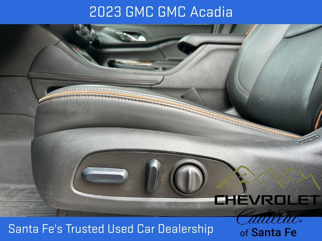 2023 GMC Acadia AT4