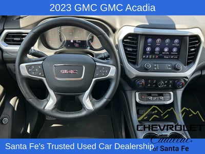 2023 GMC Acadia SLT
