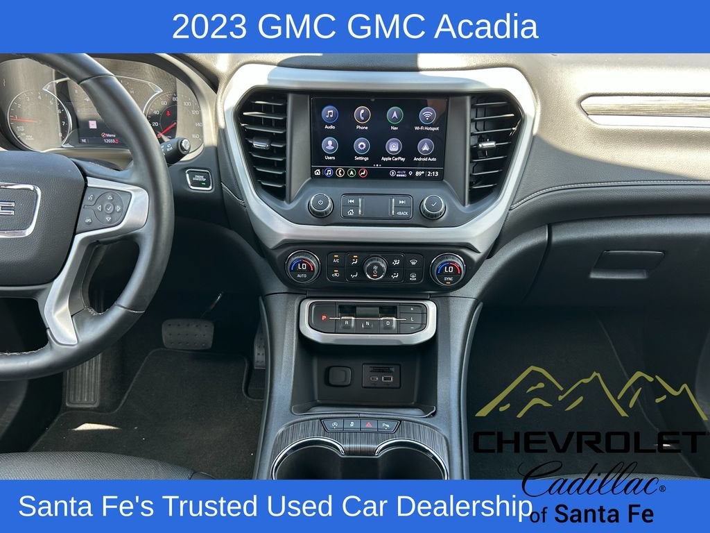 2023 GMC Acadia SLT