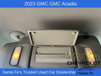 2023 GMC Acadia SLT