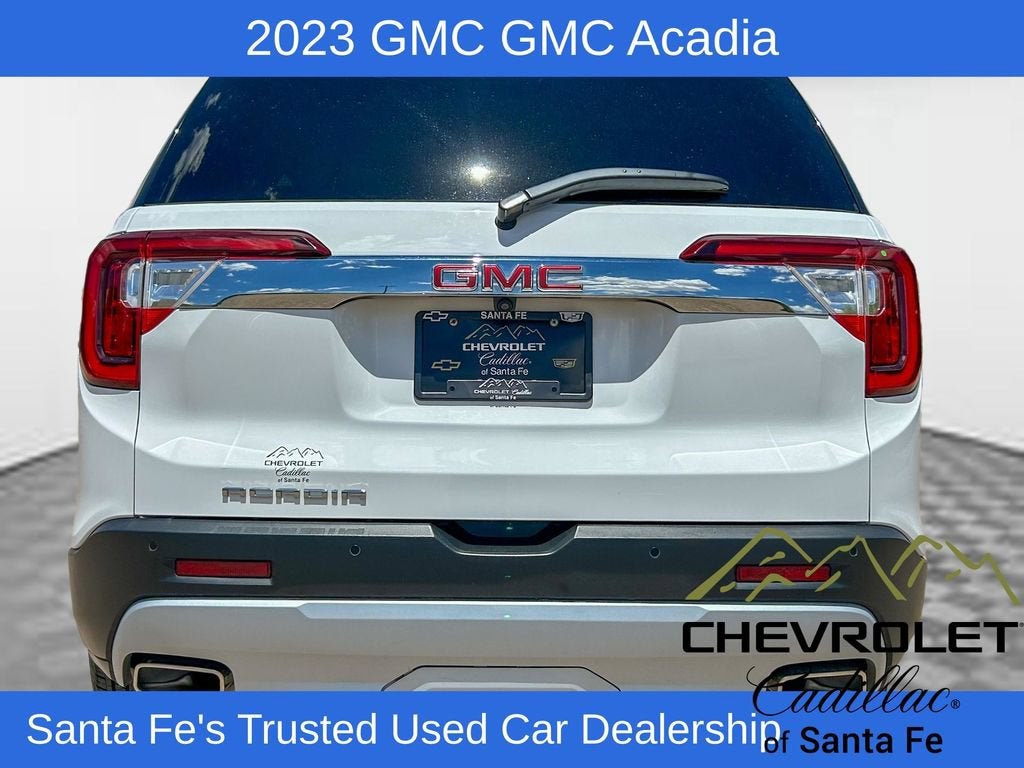 2023 GMC Acadia SLT