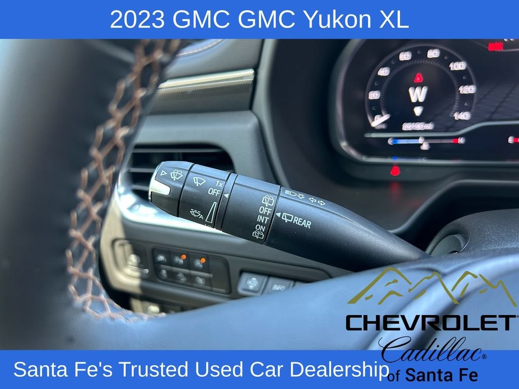 2023 GMC Yukon XL AT4