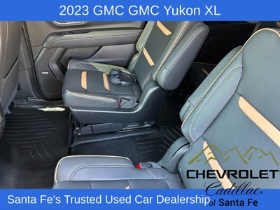 2023 GMC Yukon XL AT4