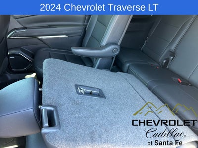 2024 Chevrolet Traverse LT