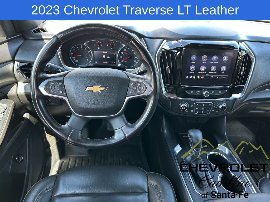 2023 Chevrolet Traverse LT Leather