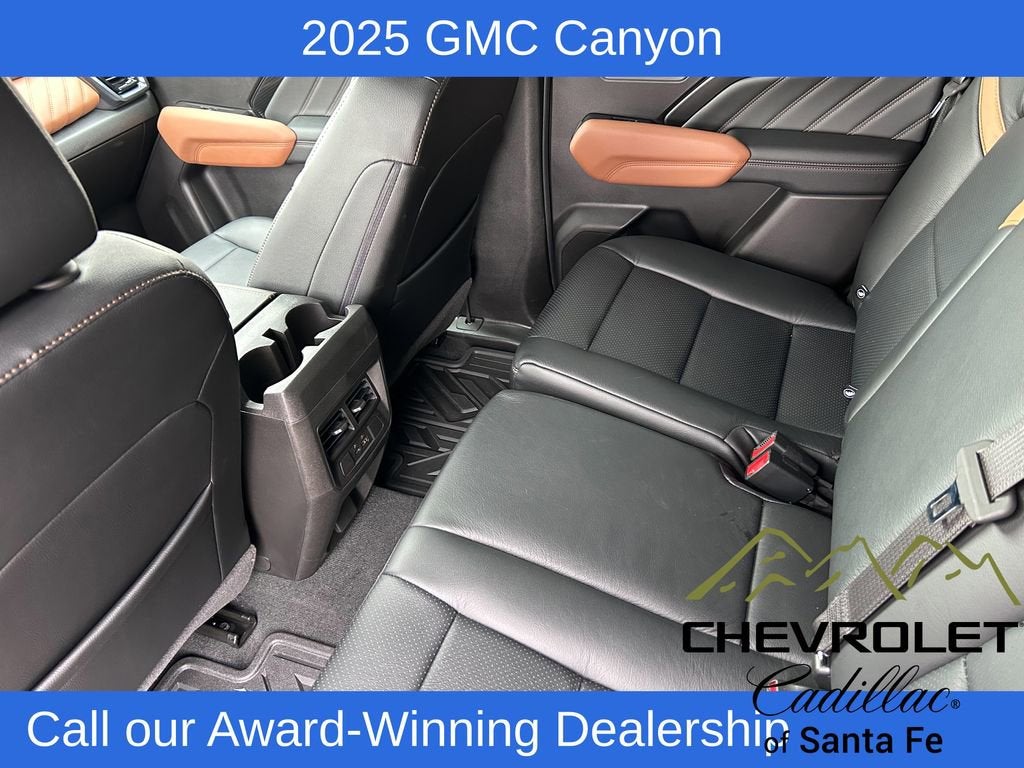 2025 GMC Canyon AT4