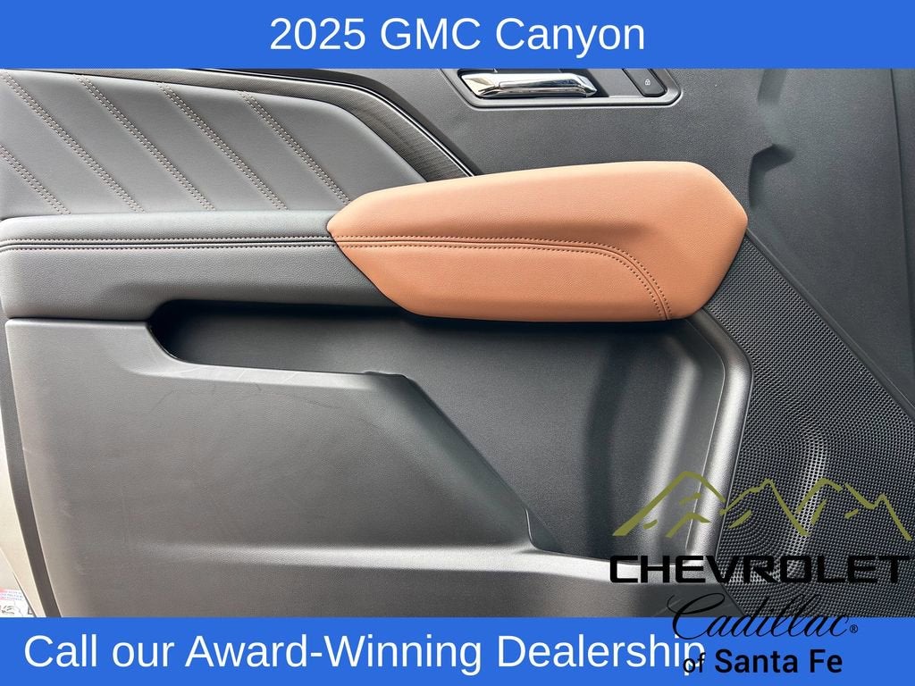 2025 GMC Canyon AT4