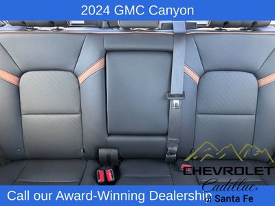 2024 GMC Canyon AT4