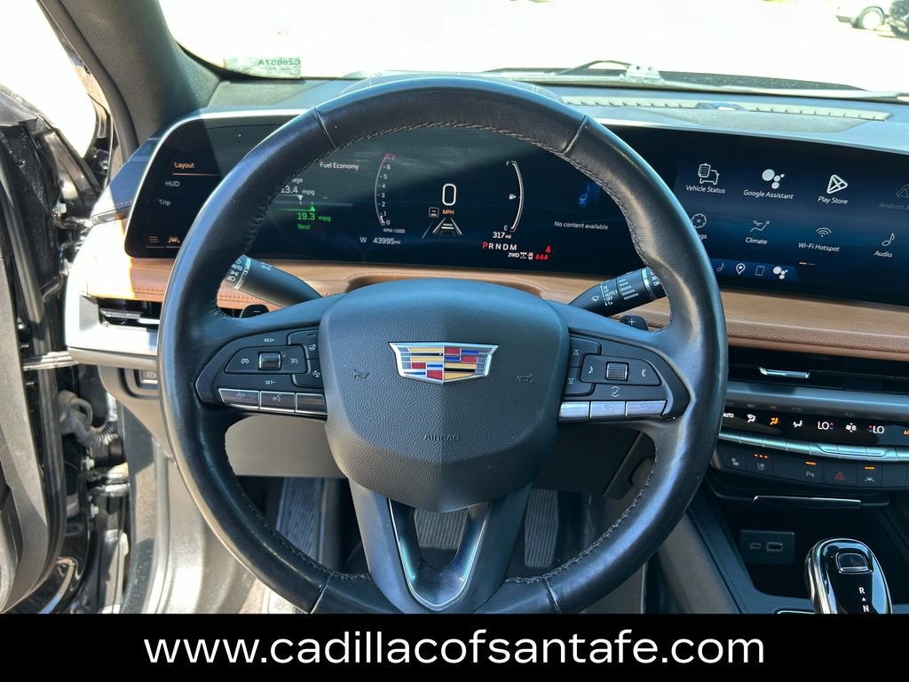 2024 Cadillac XT4 Premium Luxury