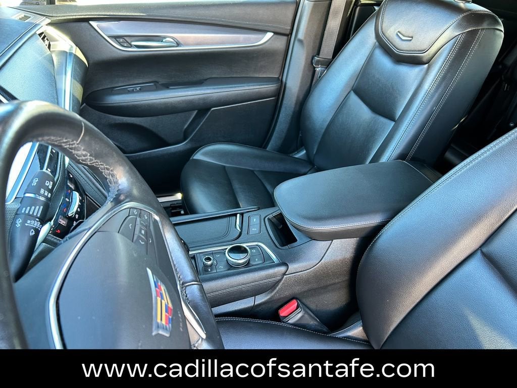 2021 Cadillac XT5 Luxury