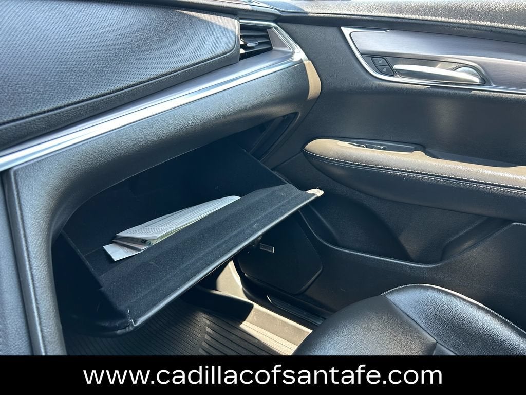 2022 Cadillac XT5 Luxury