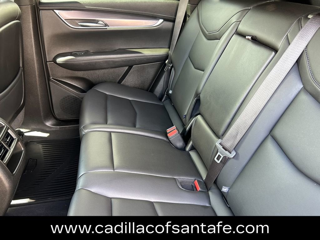 2024 Cadillac XT5 Luxury