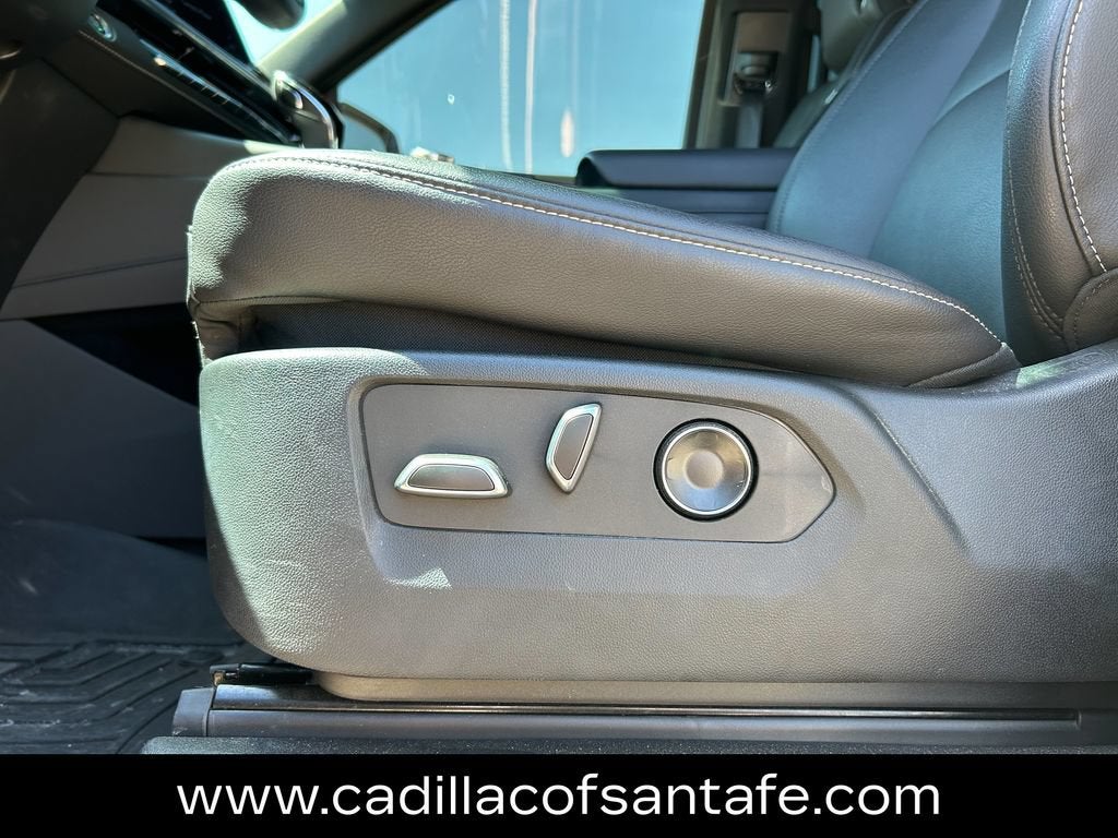 2024 Cadillac Escalade Luxury