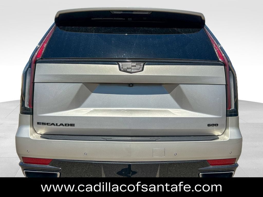 2024 Cadillac Escalade Luxury