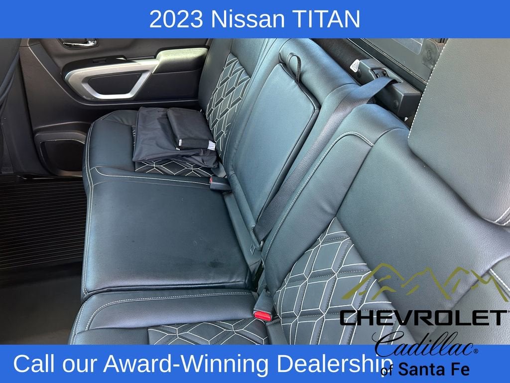 2023 Nissan Titan SV