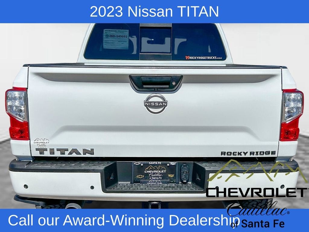 2023 Nissan Titan SV