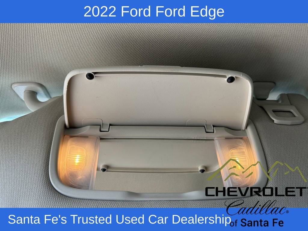 2022 Ford Edge SE