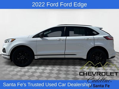 2022 Ford Edge SE