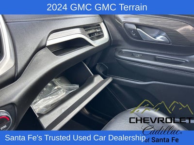 2024 GMC Terrain SLT
