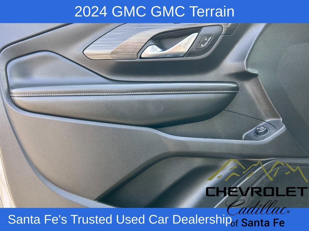 2024 GMC Terrain SLT