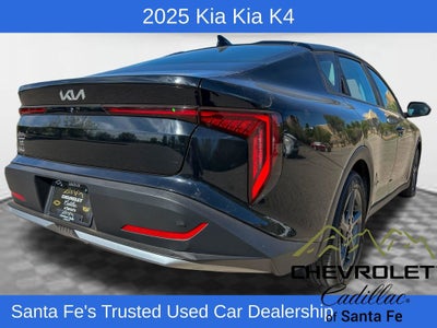 2025 Kia K4 LXS