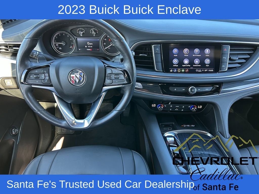 2023 Buick Enclave Essence