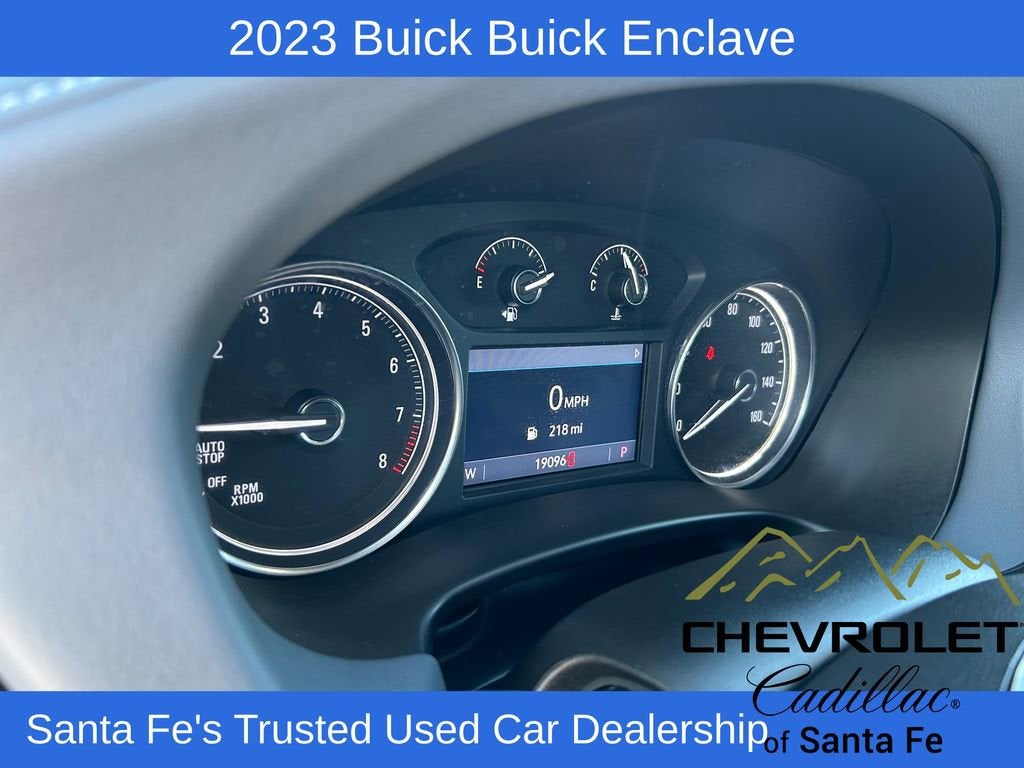 2023 Buick Enclave Essence
