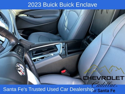 2023 Buick Enclave Essence