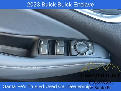 2023 Buick Enclave Essence