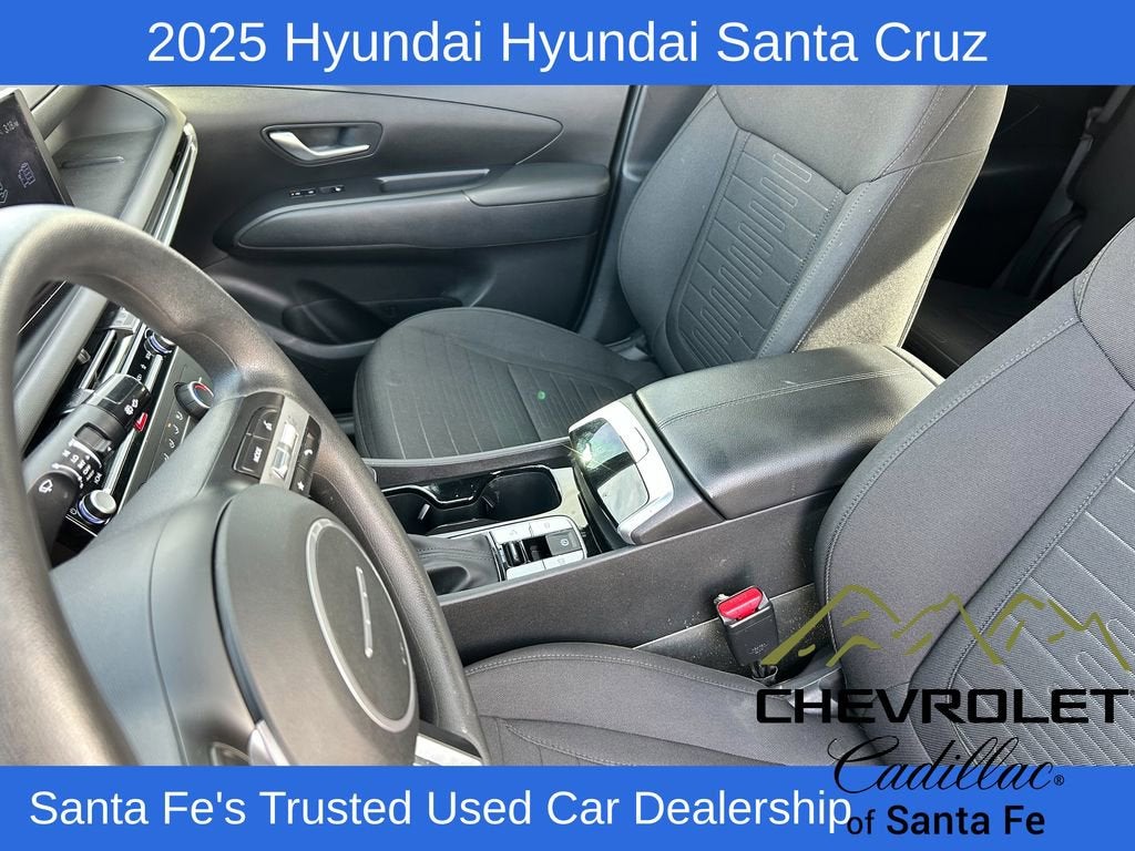 2025 Hyundai Santa Cruz SE