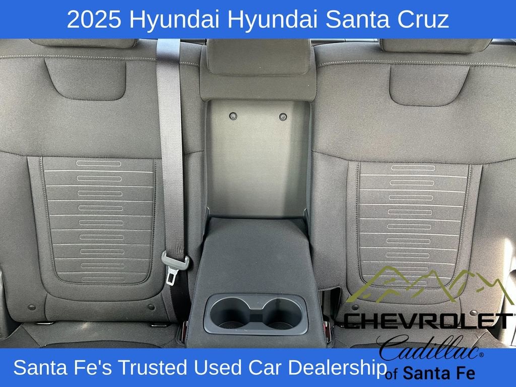 2025 Hyundai Santa Cruz SE