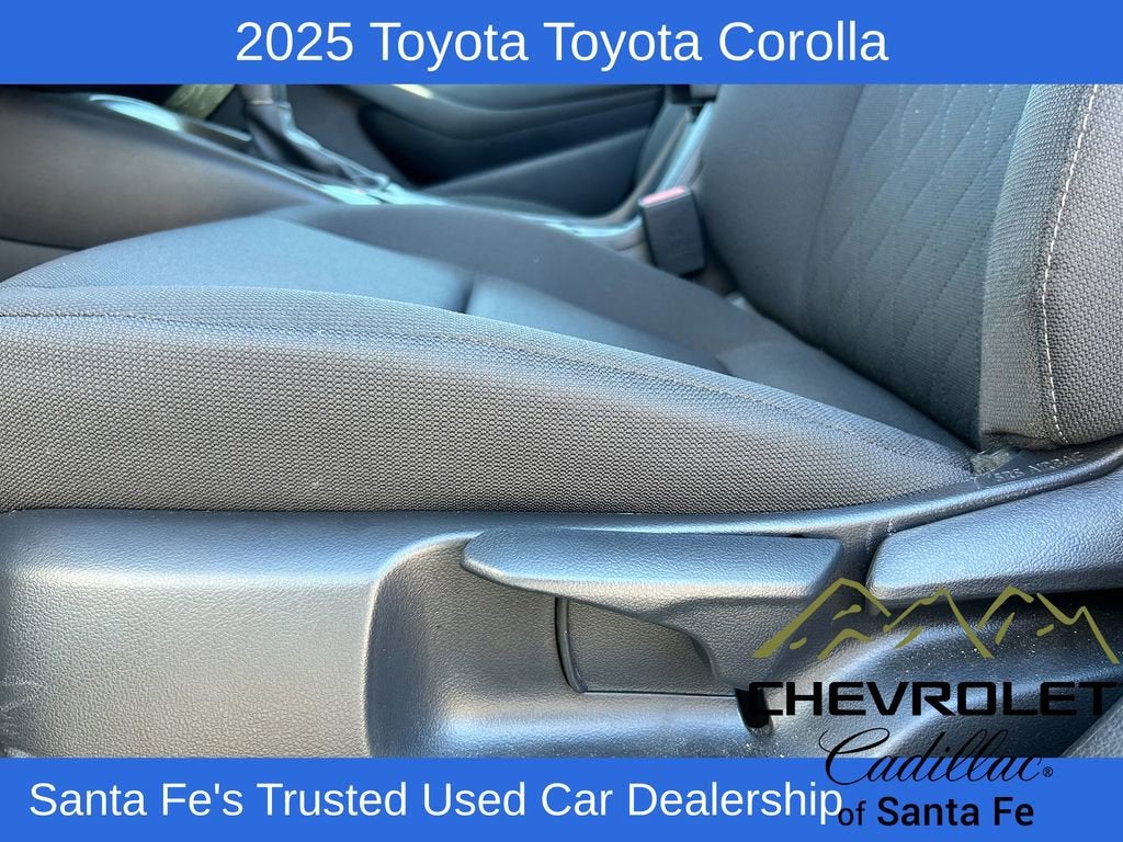 2025 Toyota Corolla LE