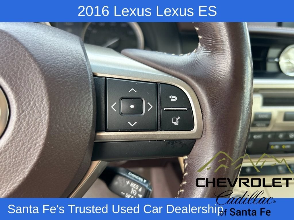 2016 Lexus ES 300h Hybrid