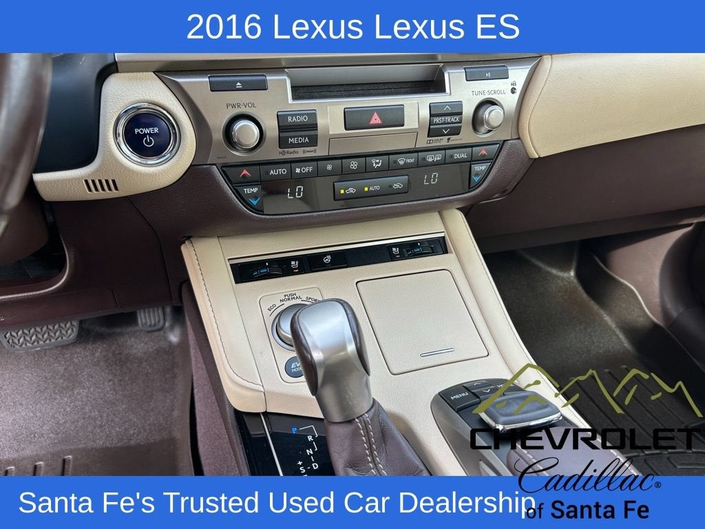 2016 Lexus ES 300h Hybrid