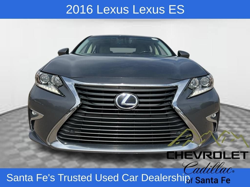 2016 Lexus ES 300h Hybrid